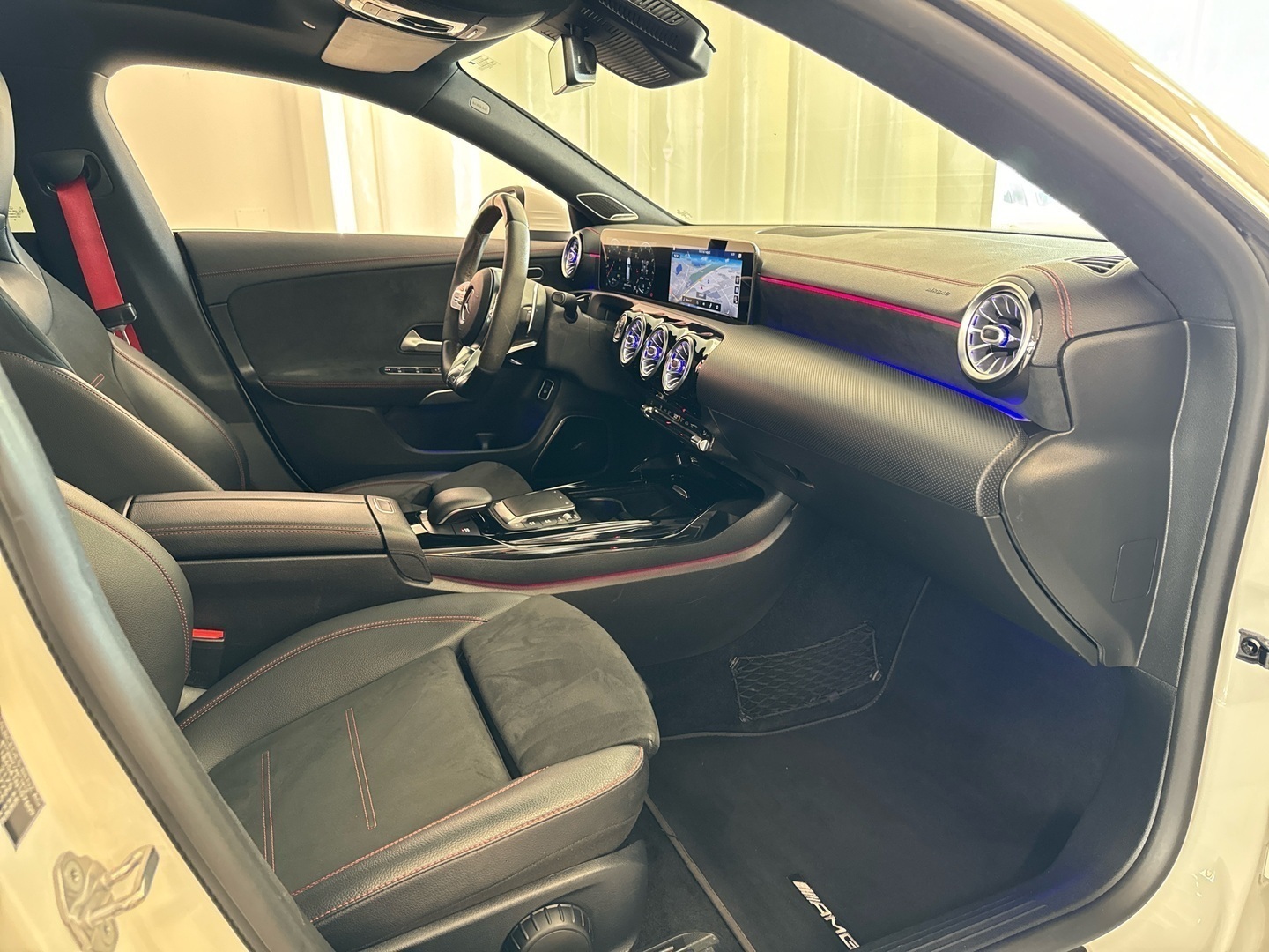 MERCEDES-BENZ CLA 45 AMG 2020