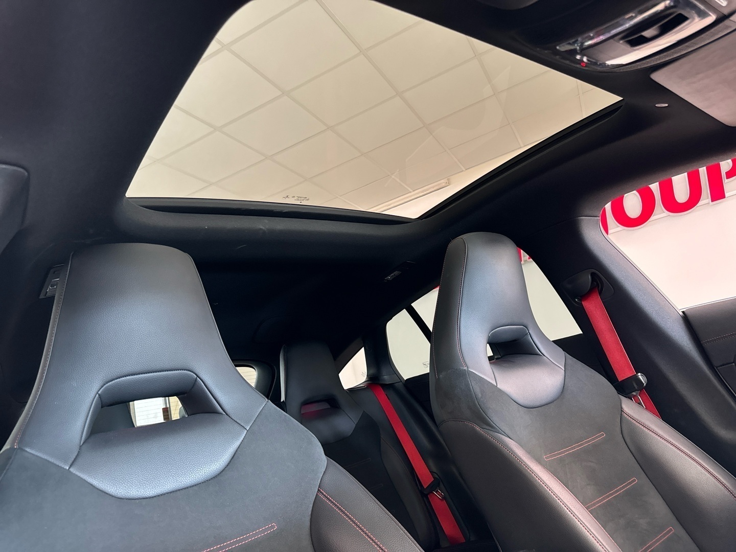 MERCEDES-BENZ CLA 45 AMG 2020