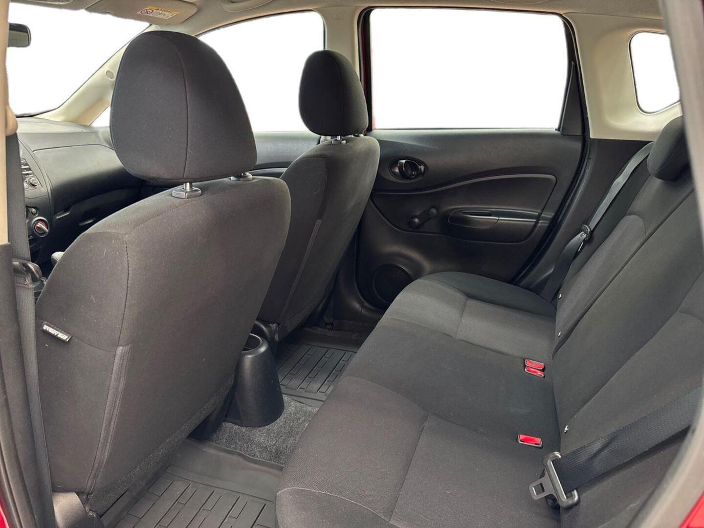 NISSAN Note 2015