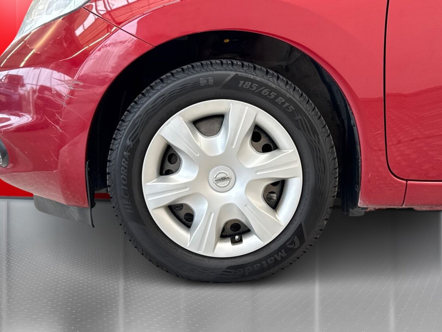 NISSAN Note 2015