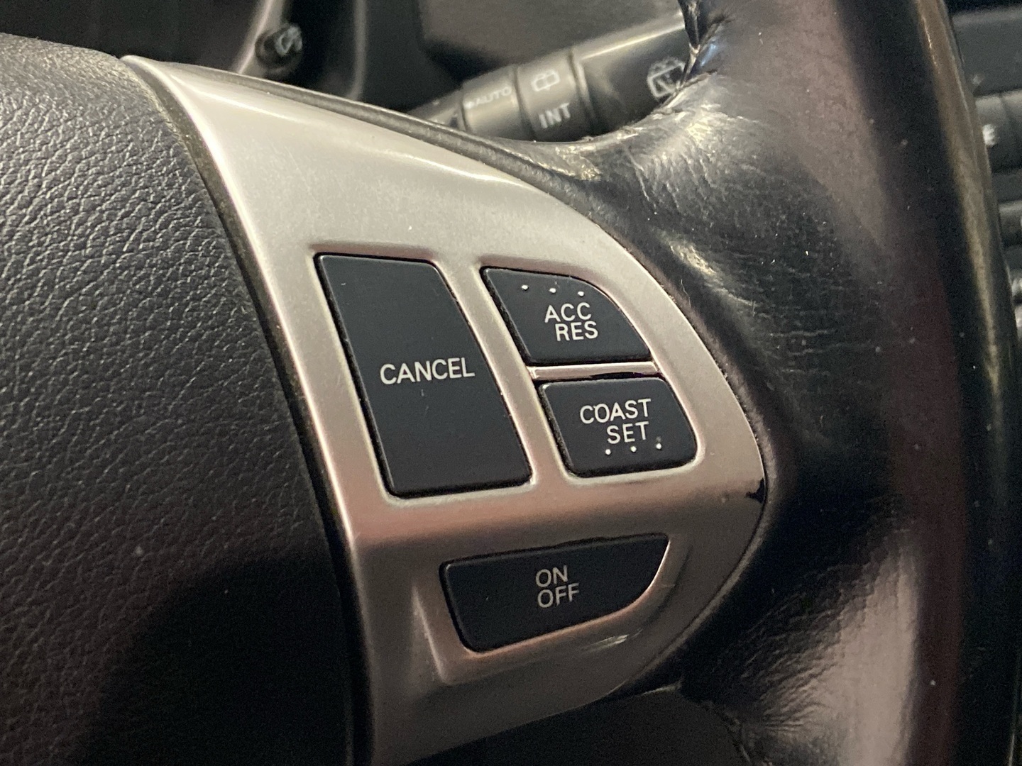 MITSUBISHI ASX 16
