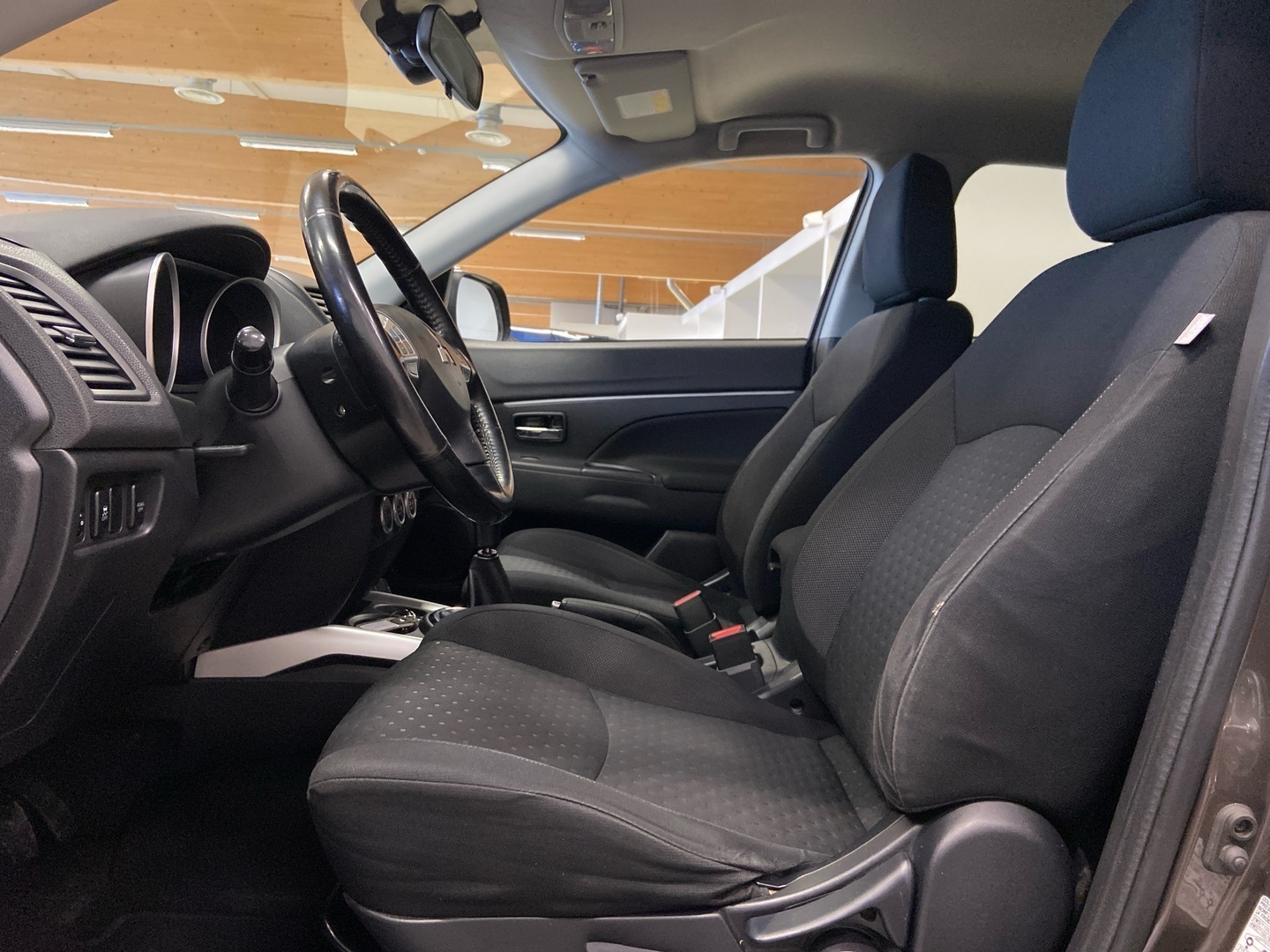 MITSUBISHI ASX 7