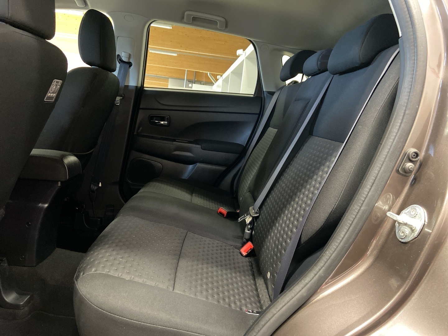 MITSUBISHI ASX 8