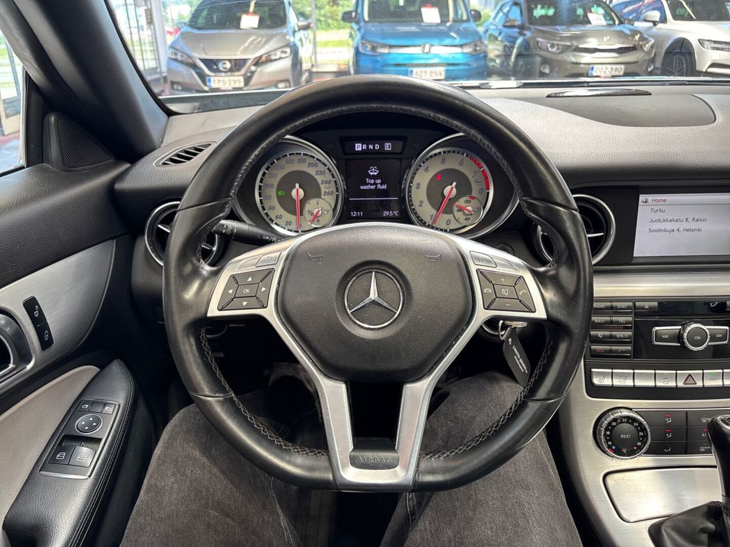 MERCEDES-BENZ SLK 2011
