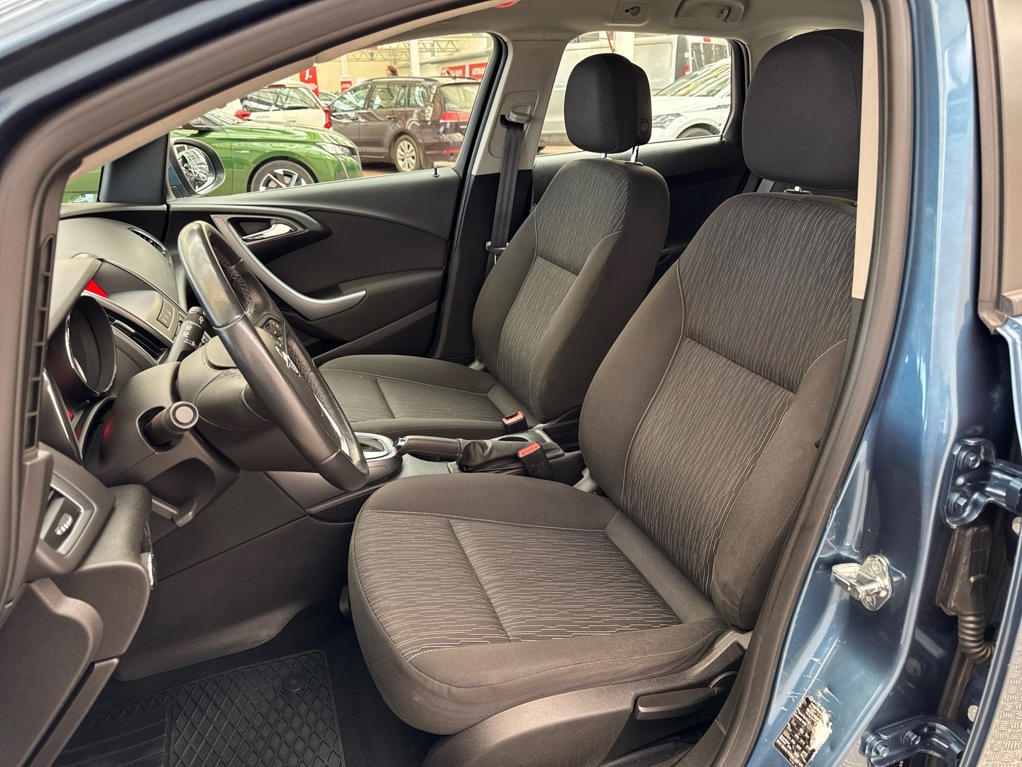 OPEL Astra 2014