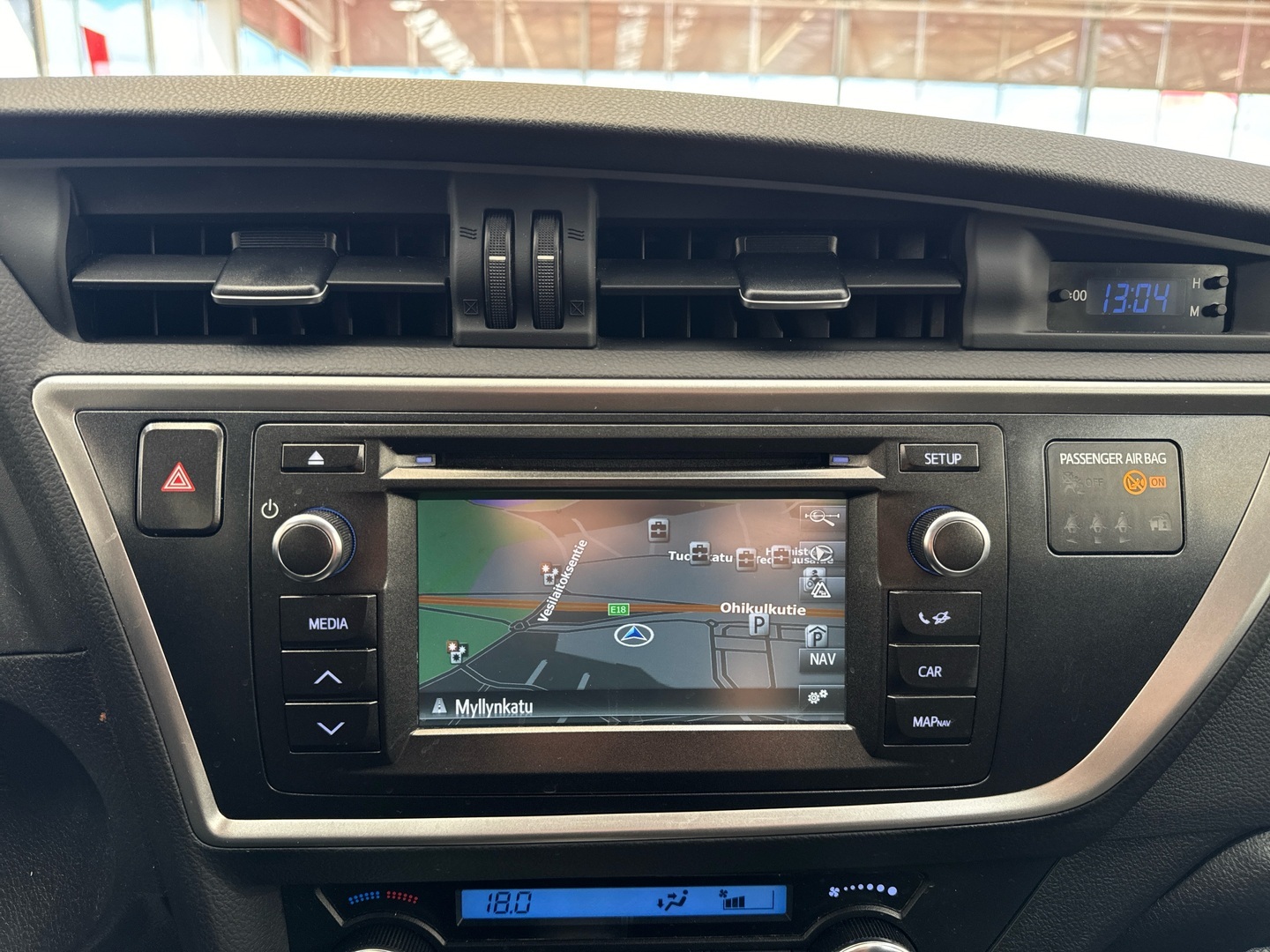 TOYOTA Auris 2015
