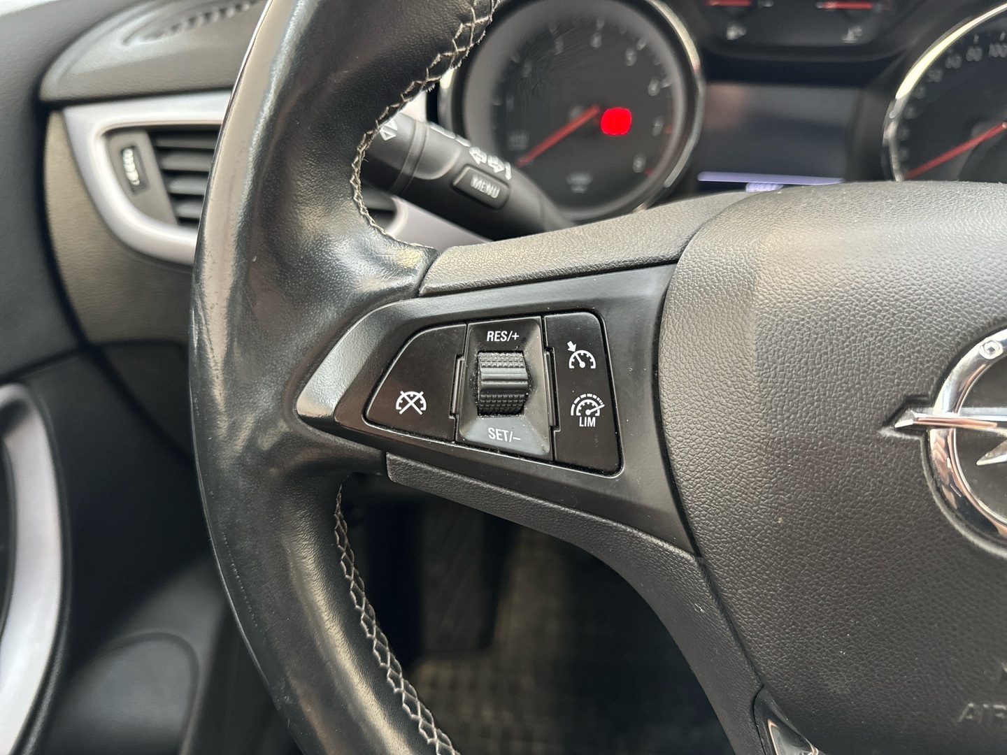 OPEL Astra 2017