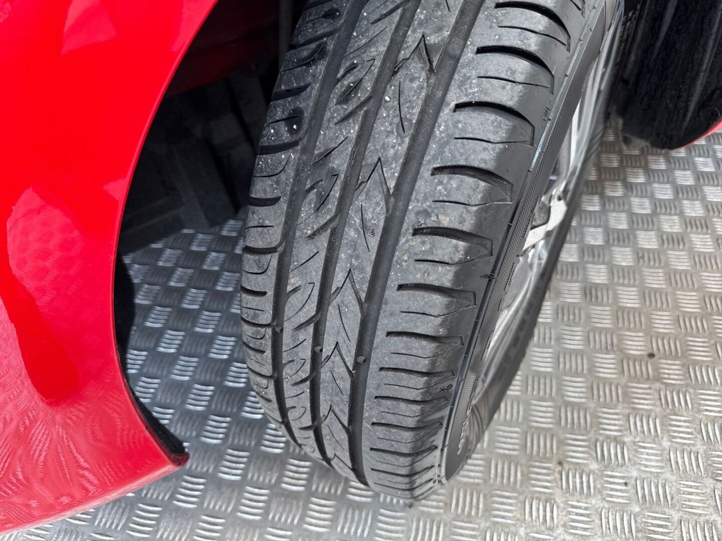 TOYOTA Yaris 2019