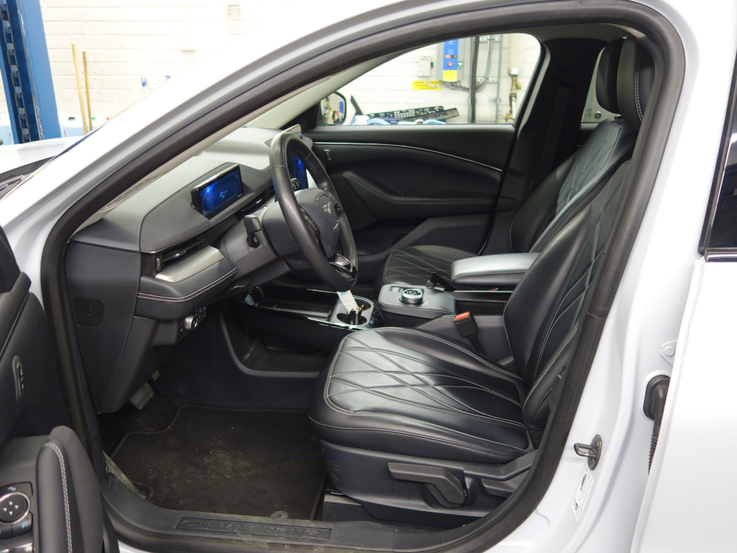 FORD Mustang Mach-E 2021