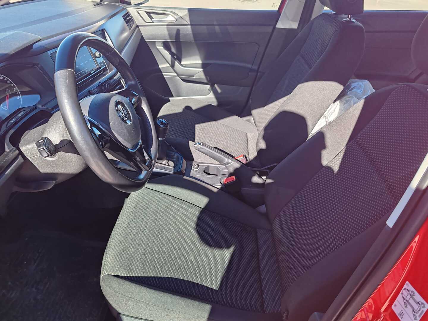 VOLKSWAGEN Polo 2020