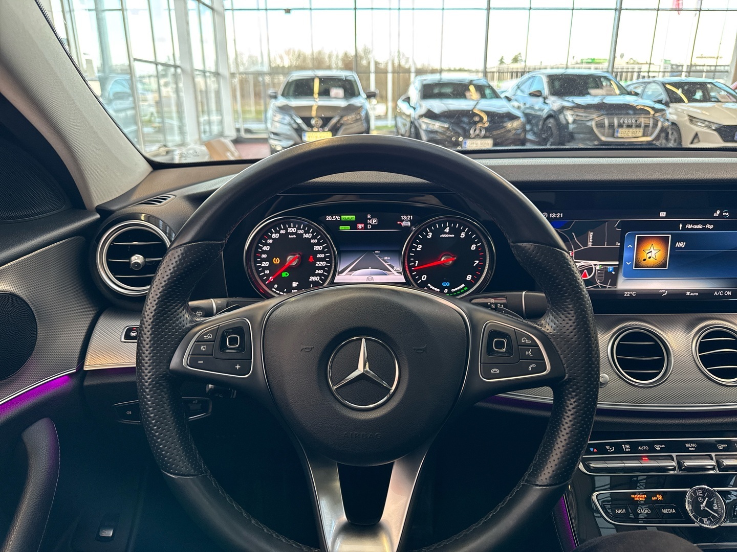 MERCEDES-BENZ E 2018