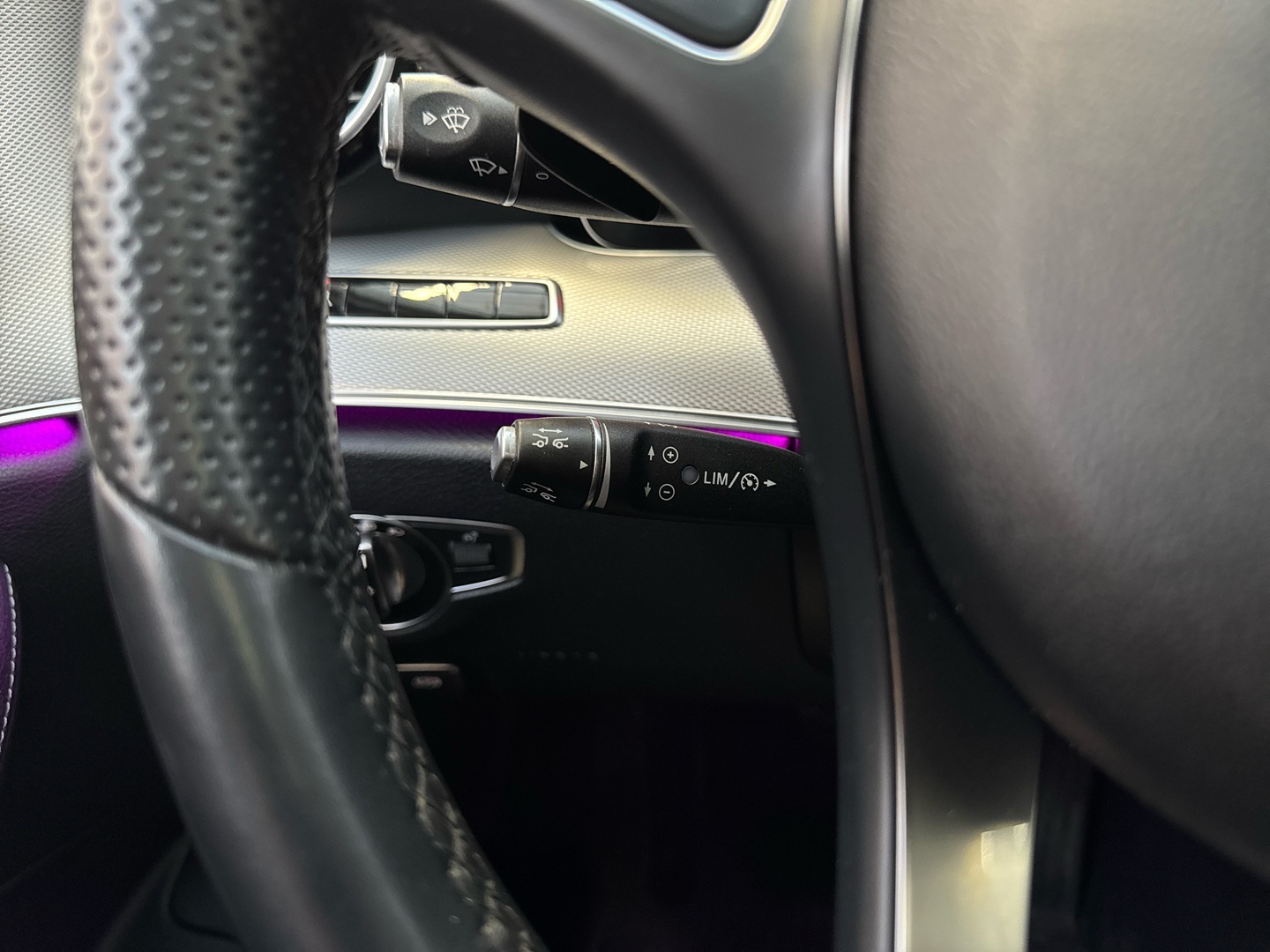 MERCEDES-BENZ E 2018