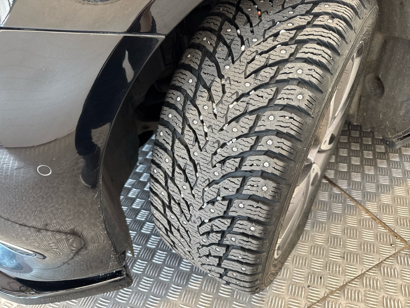 MERCEDES-BENZ E 2018