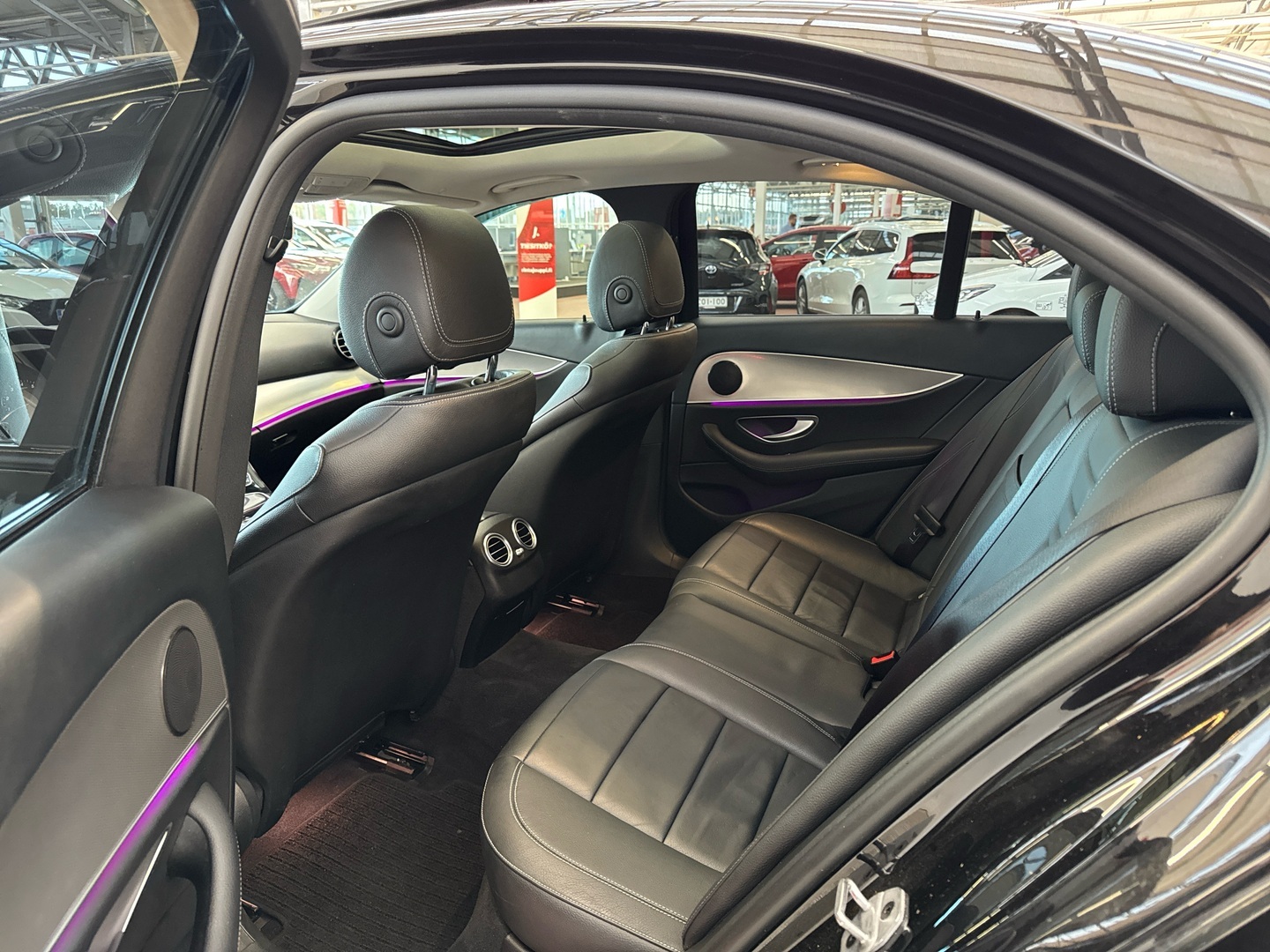 MERCEDES-BENZ E 2018