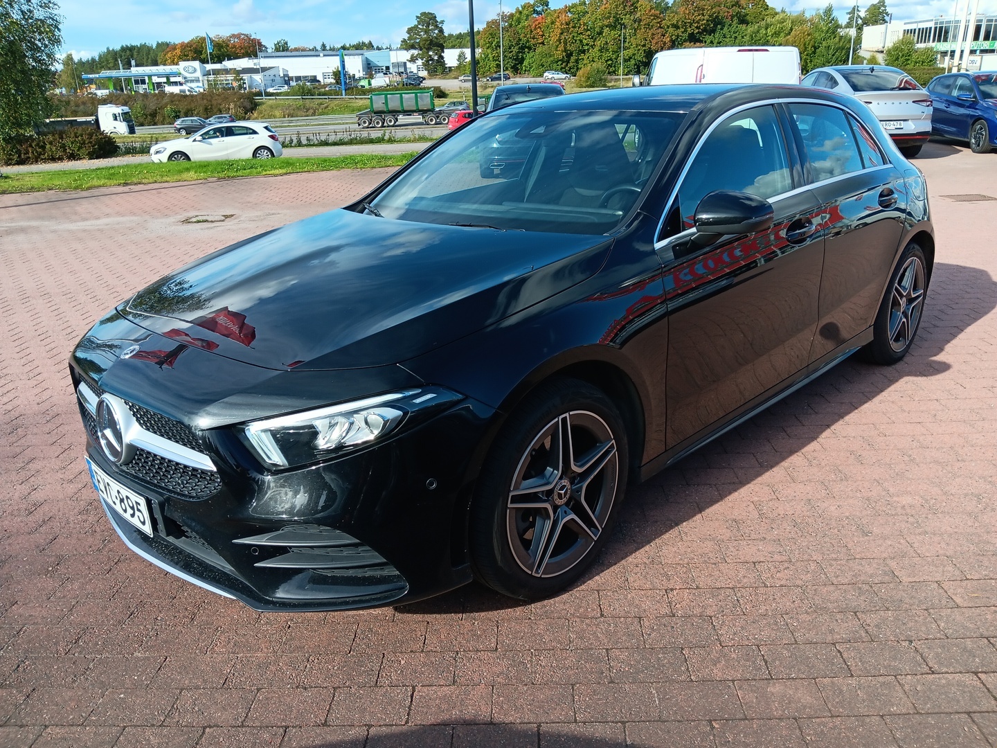 MERCEDES-BENZ A 2023