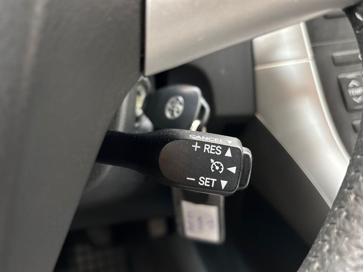 TOYOTA Auris 2011