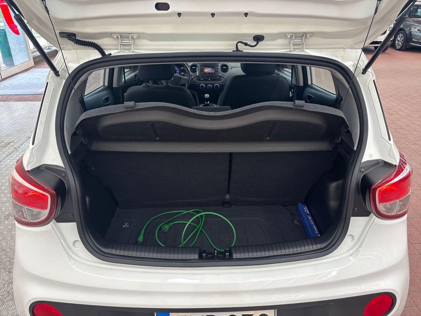 HYUNDAI i10 2017