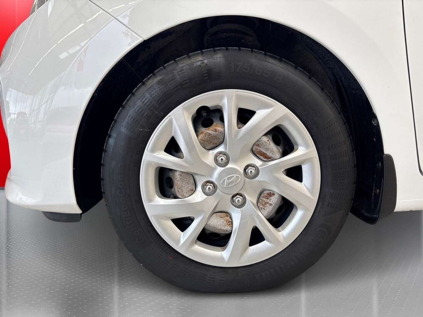 HYUNDAI i10 2017