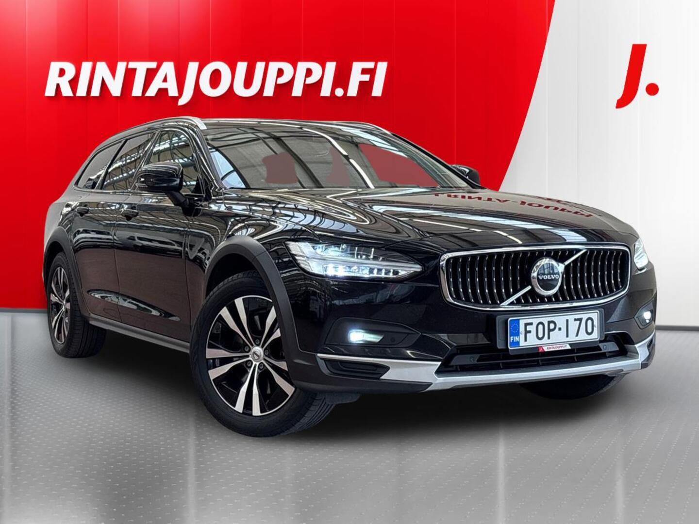 VOLVO V90 Cross Country 1