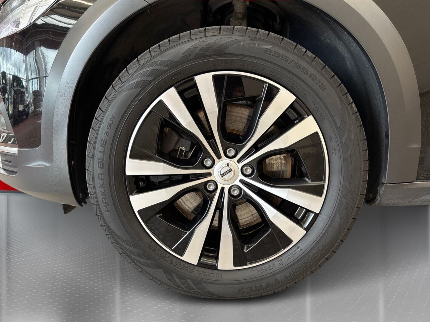 VOLVO V90 Cross Country 13