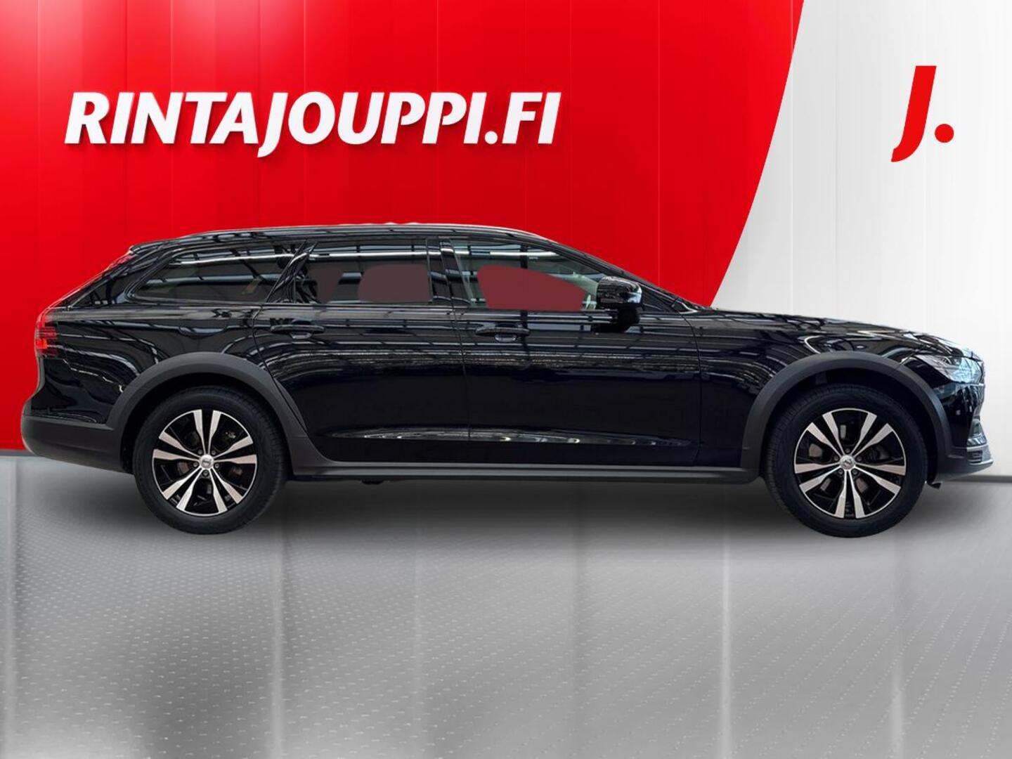 VOLVO V90 Cross Country 6