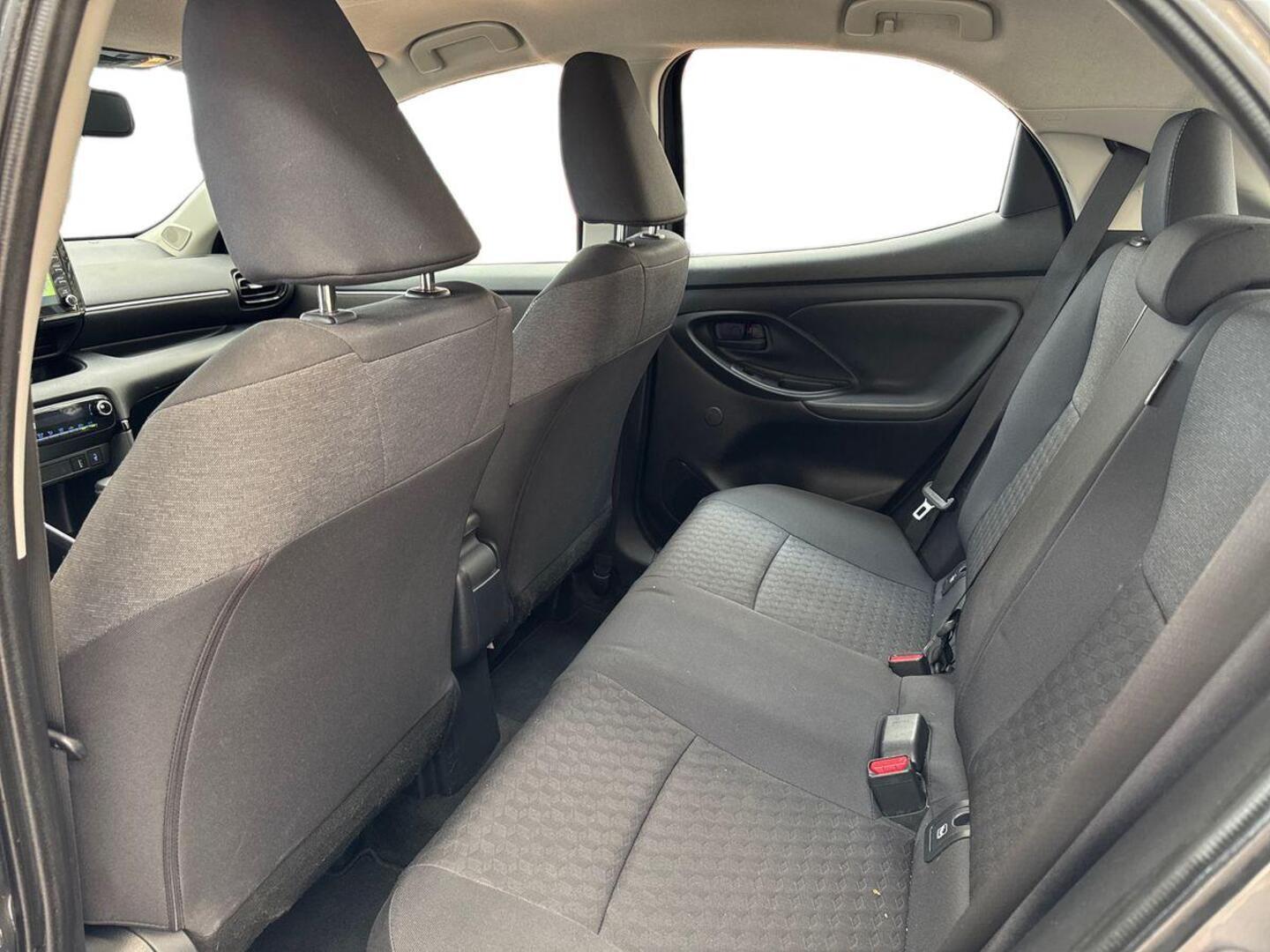 TOYOTA Yaris 2022