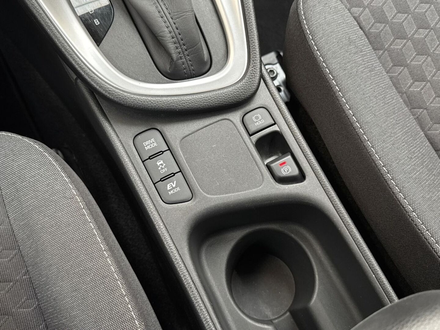 TOYOTA Yaris 2022
