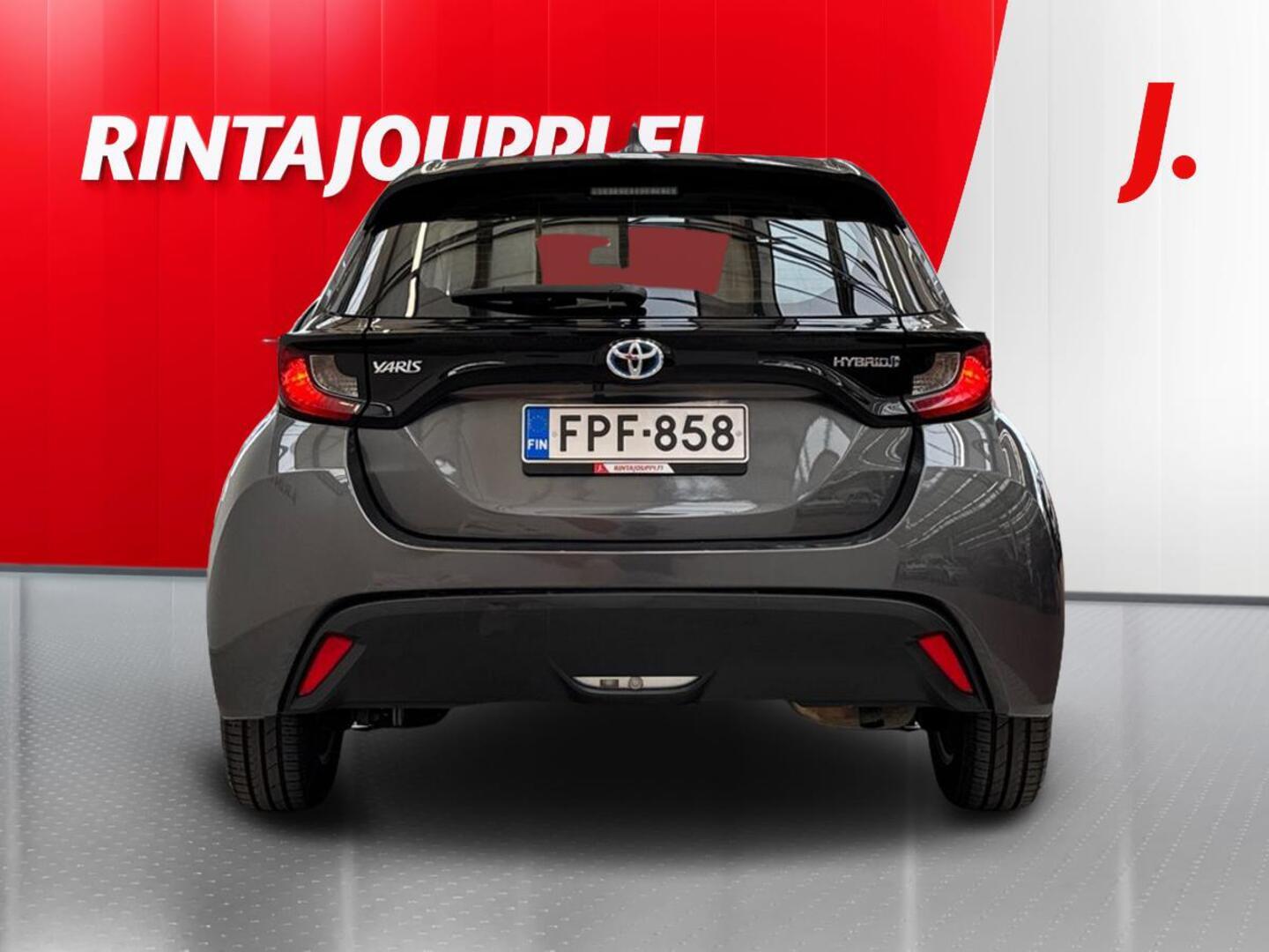 TOYOTA Yaris 2022
