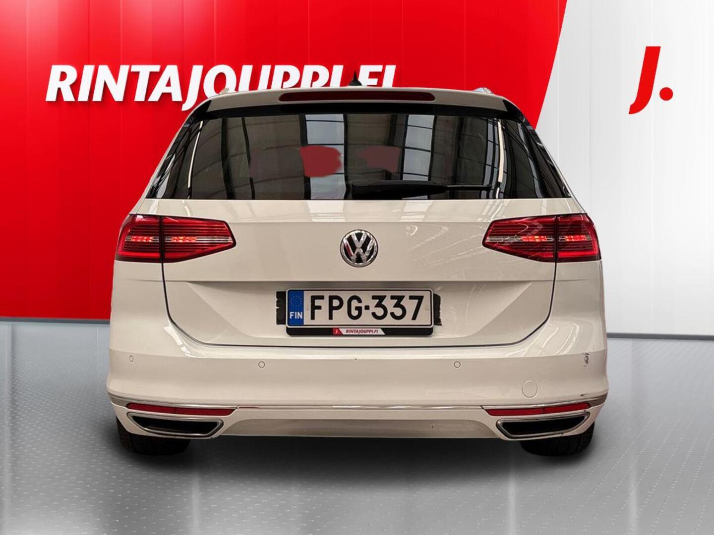 VOLKSWAGEN Passat 2016