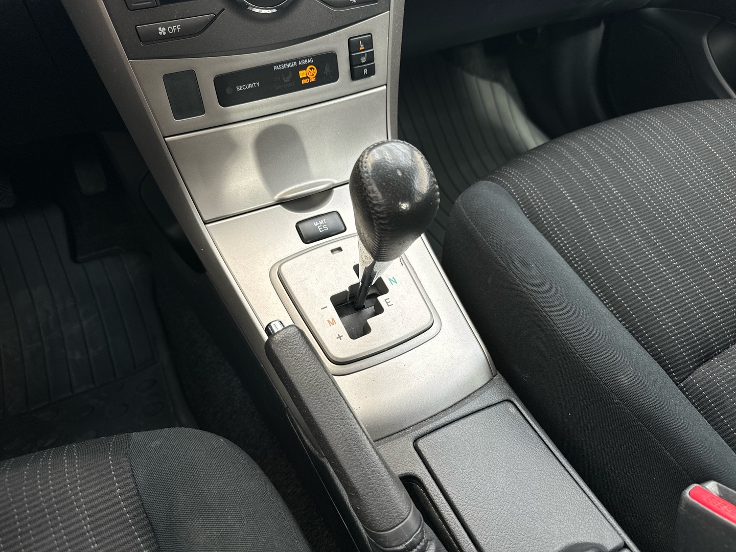 TOYOTA Corolla 19