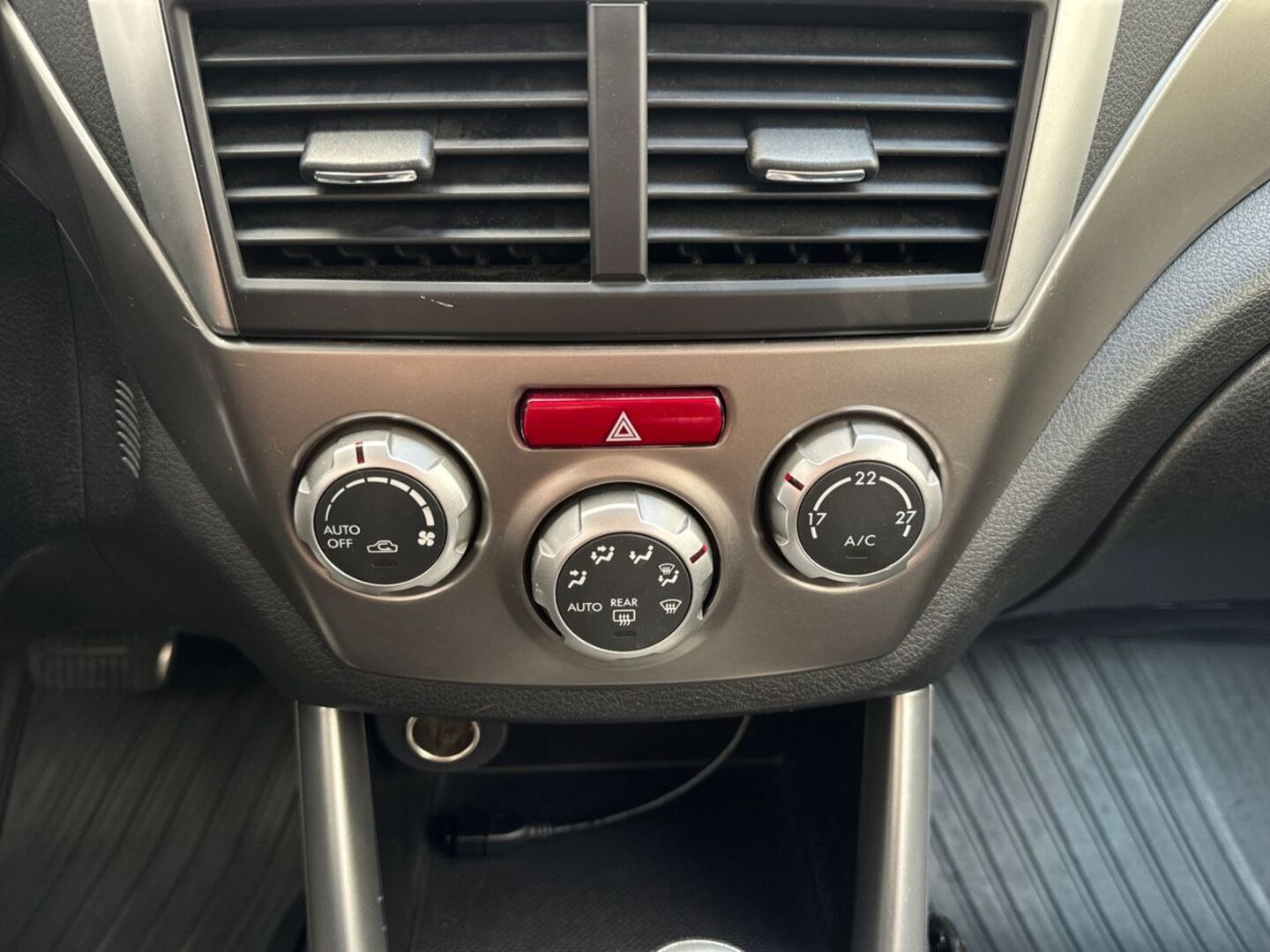 SUBARU Forester 2009