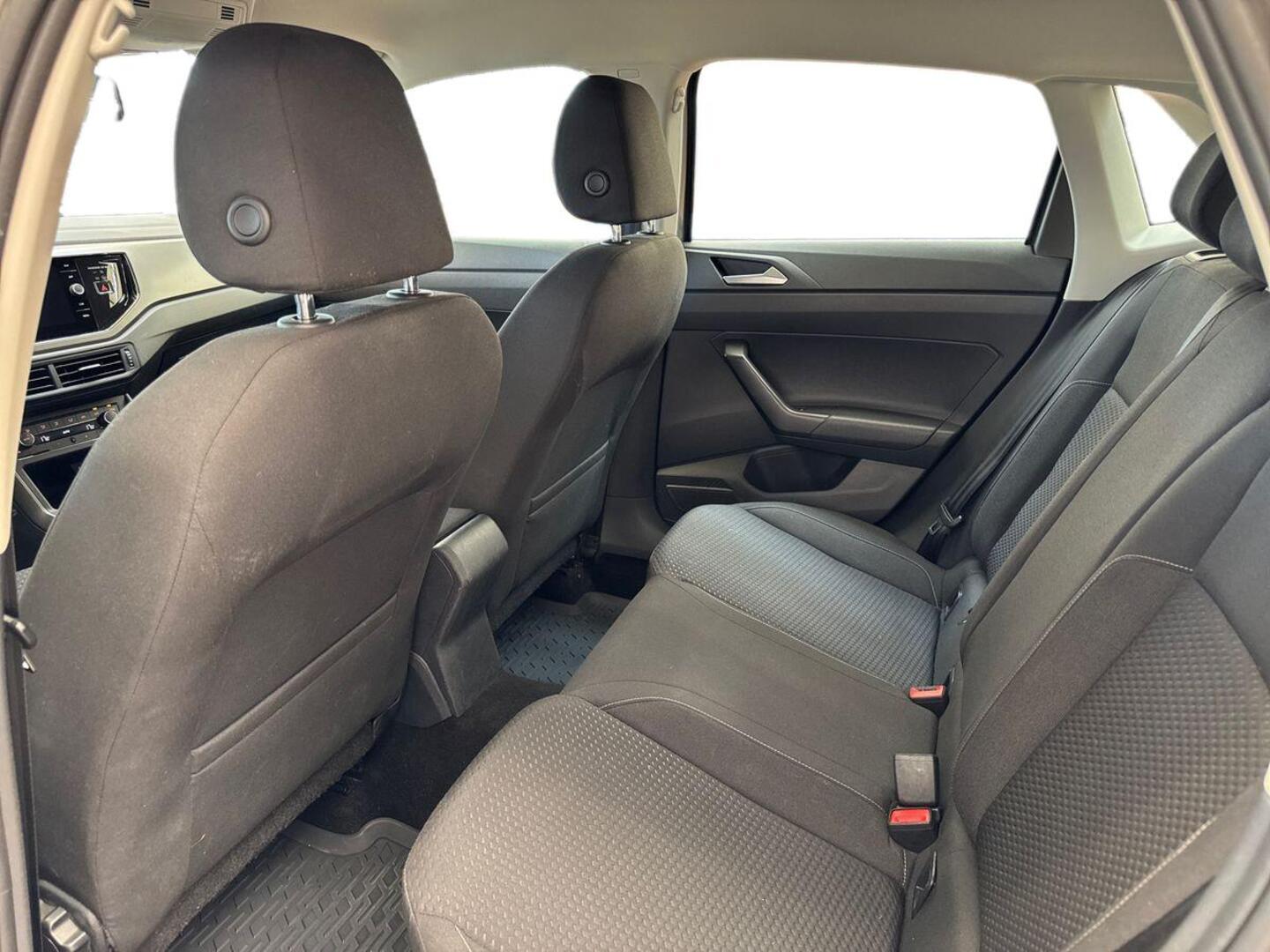VOLKSWAGEN Polo 2018