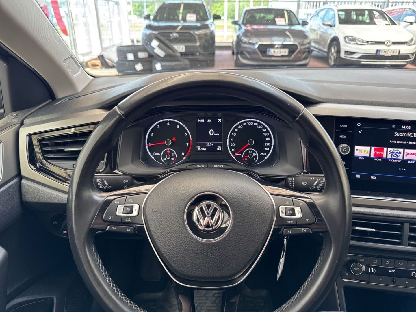 VOLKSWAGEN Polo 2018