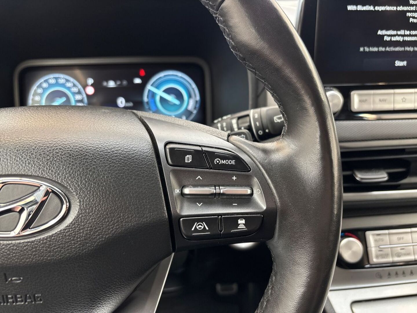 HYUNDAI KONA 17