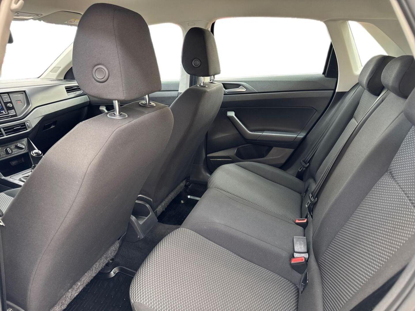 VOLKSWAGEN Polo 2020
