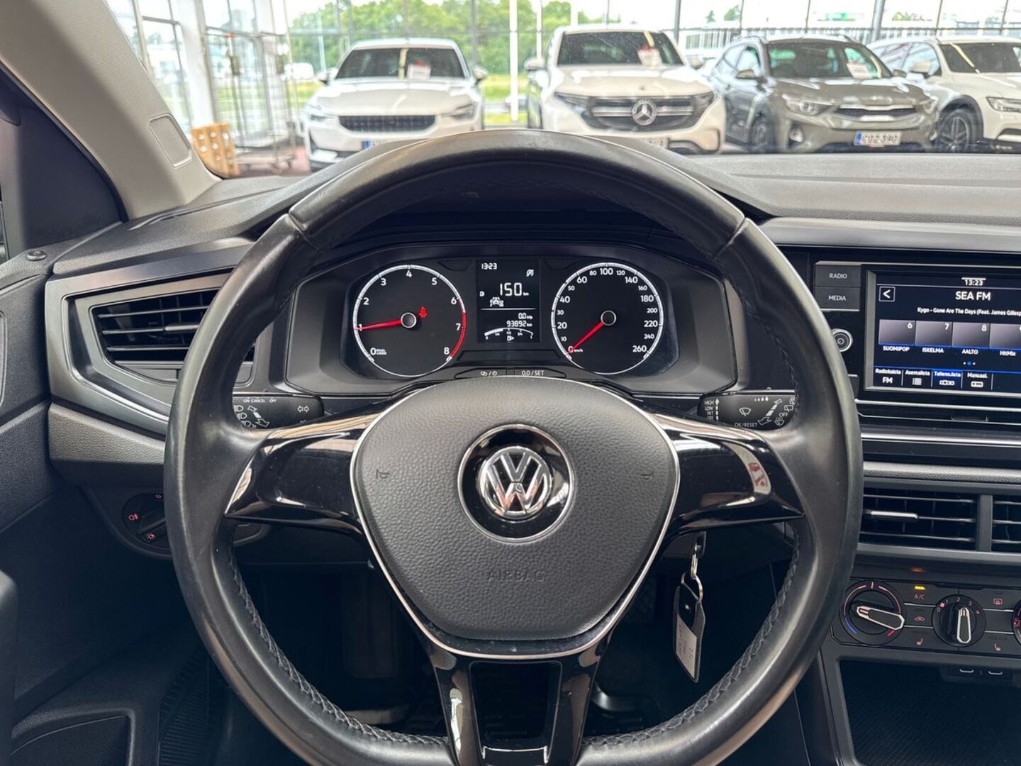 VOLKSWAGEN Polo 2020