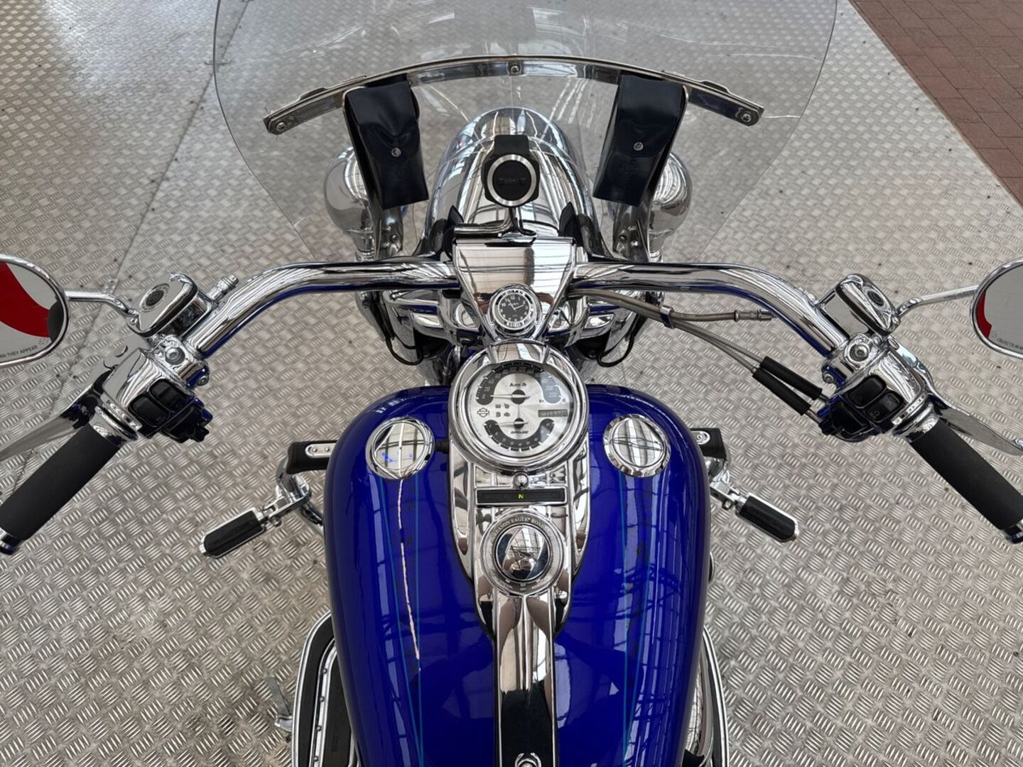 HARLEY-DAVIDSON CVO 2007