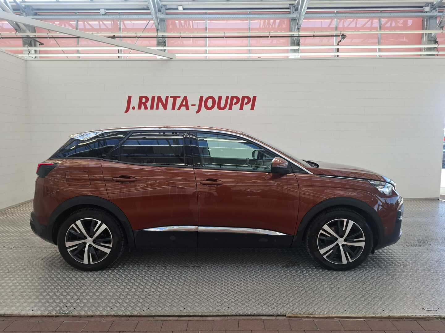 PEUGEOT 3008 2018