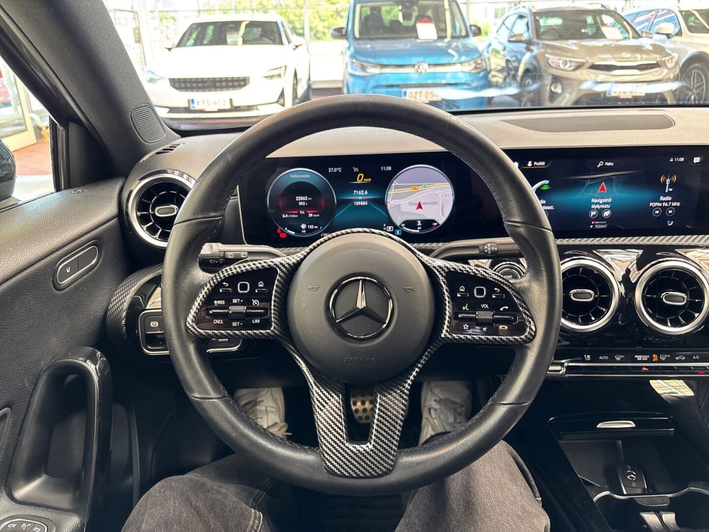 MERCEDES-BENZ A 2020