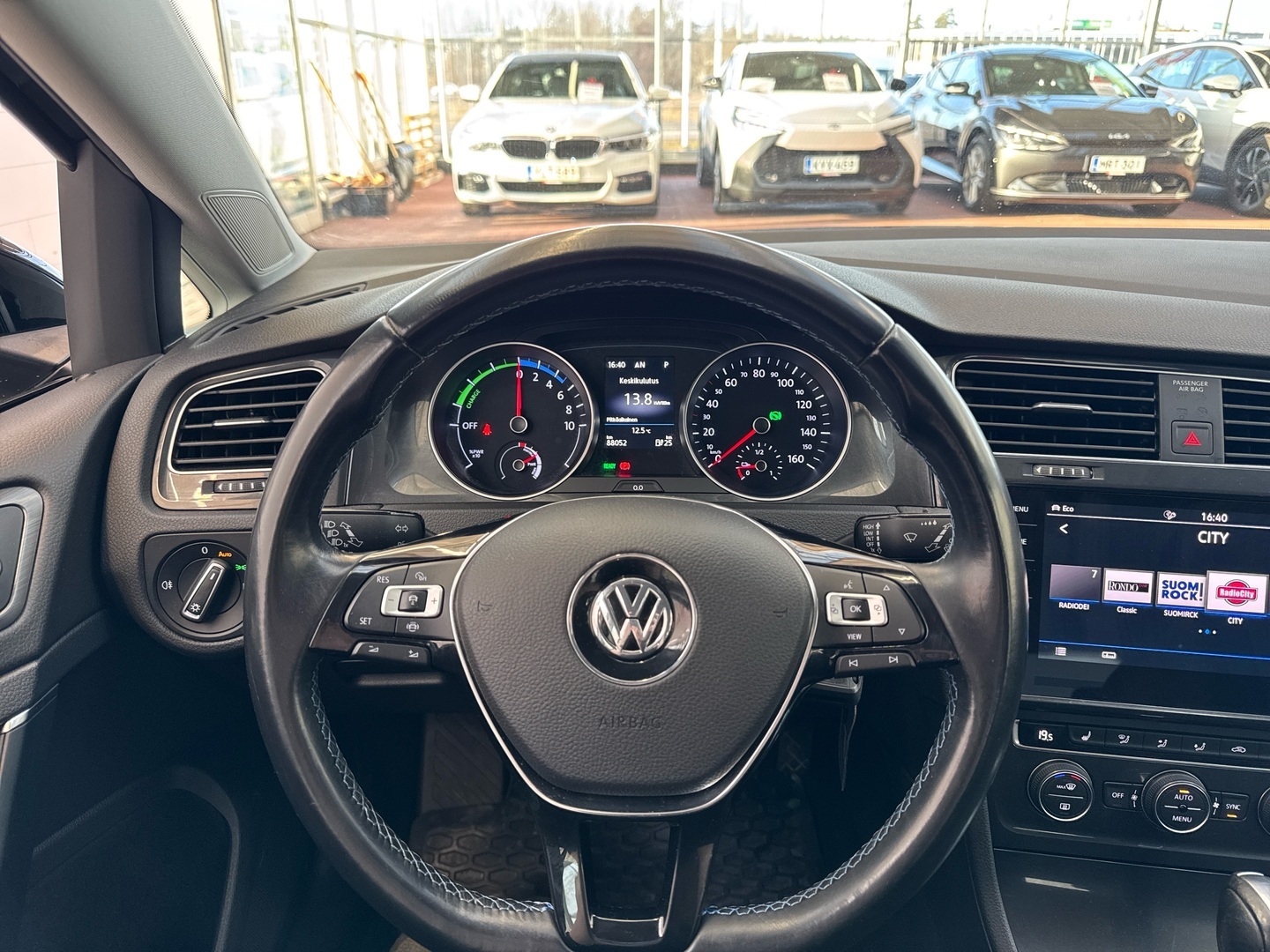 VOLKSWAGEN Golf 2020