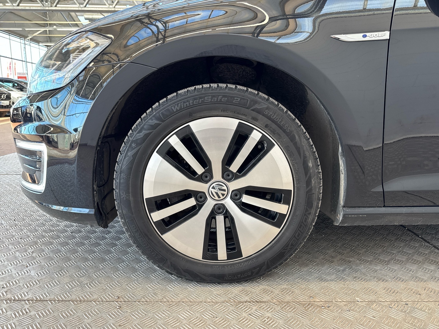 VOLKSWAGEN Golf 2020