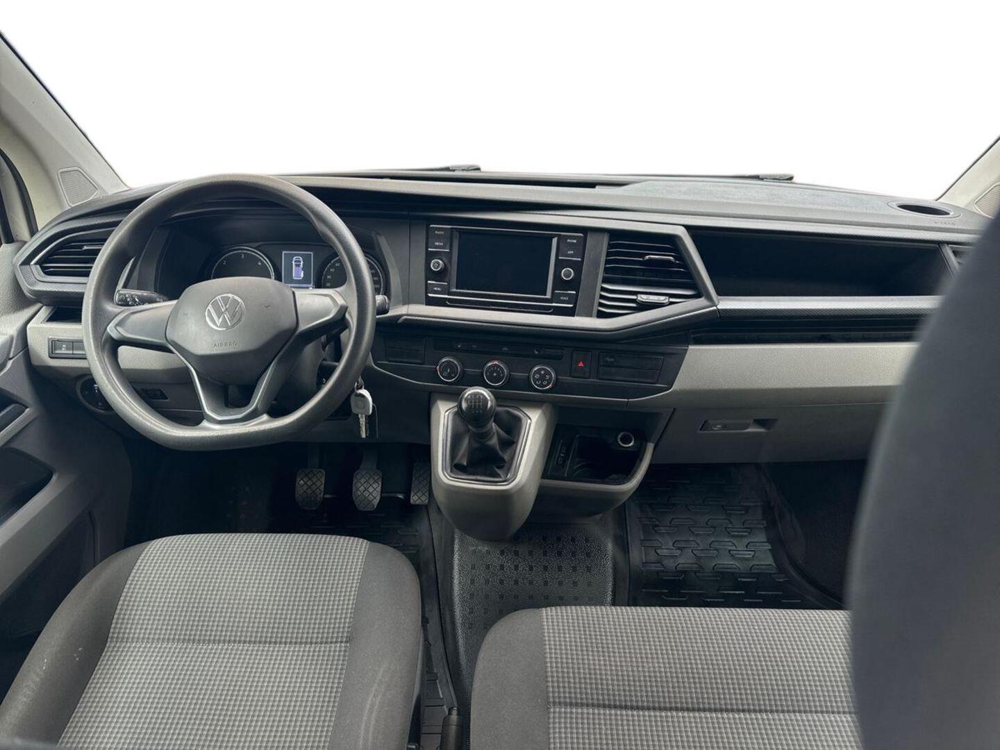 VOLKSWAGEN Transporter 2022