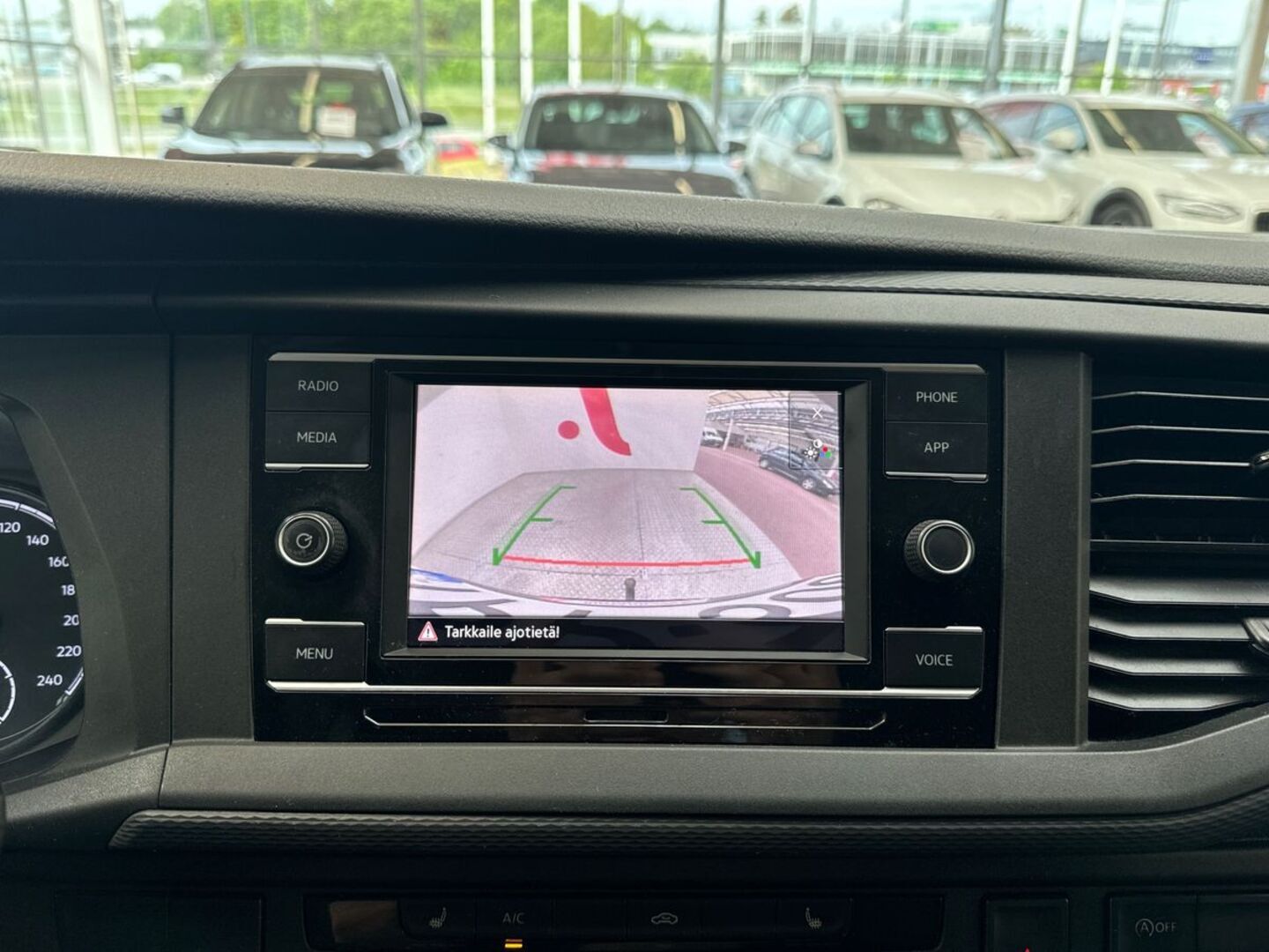VOLKSWAGEN Transporter 2022