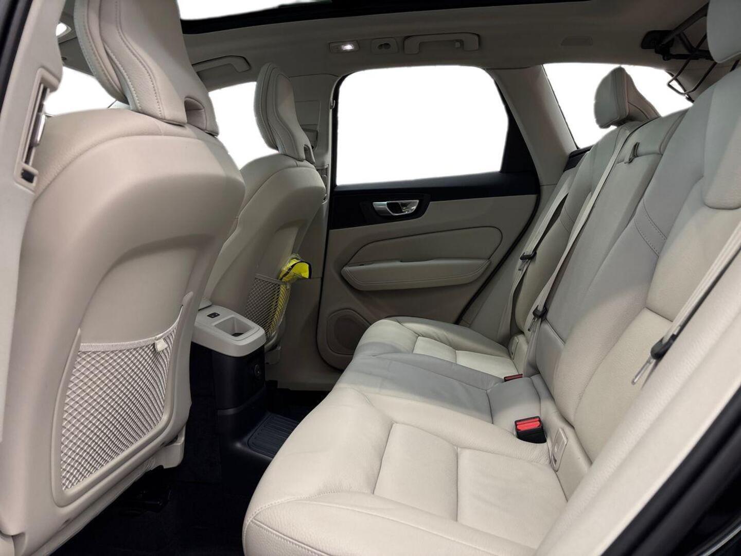 VOLVO XC60 10