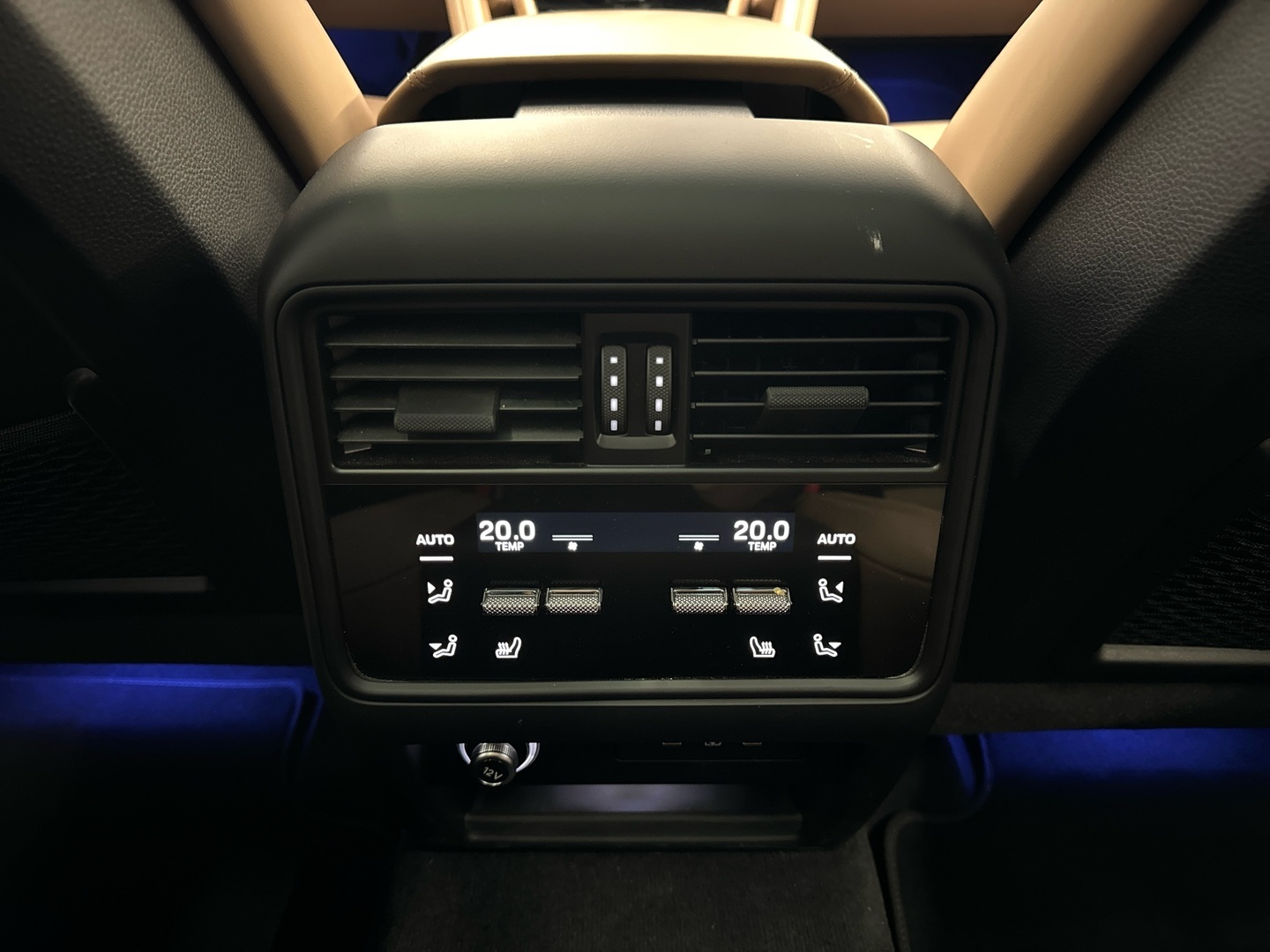 PORSCHE Cayenne 2024