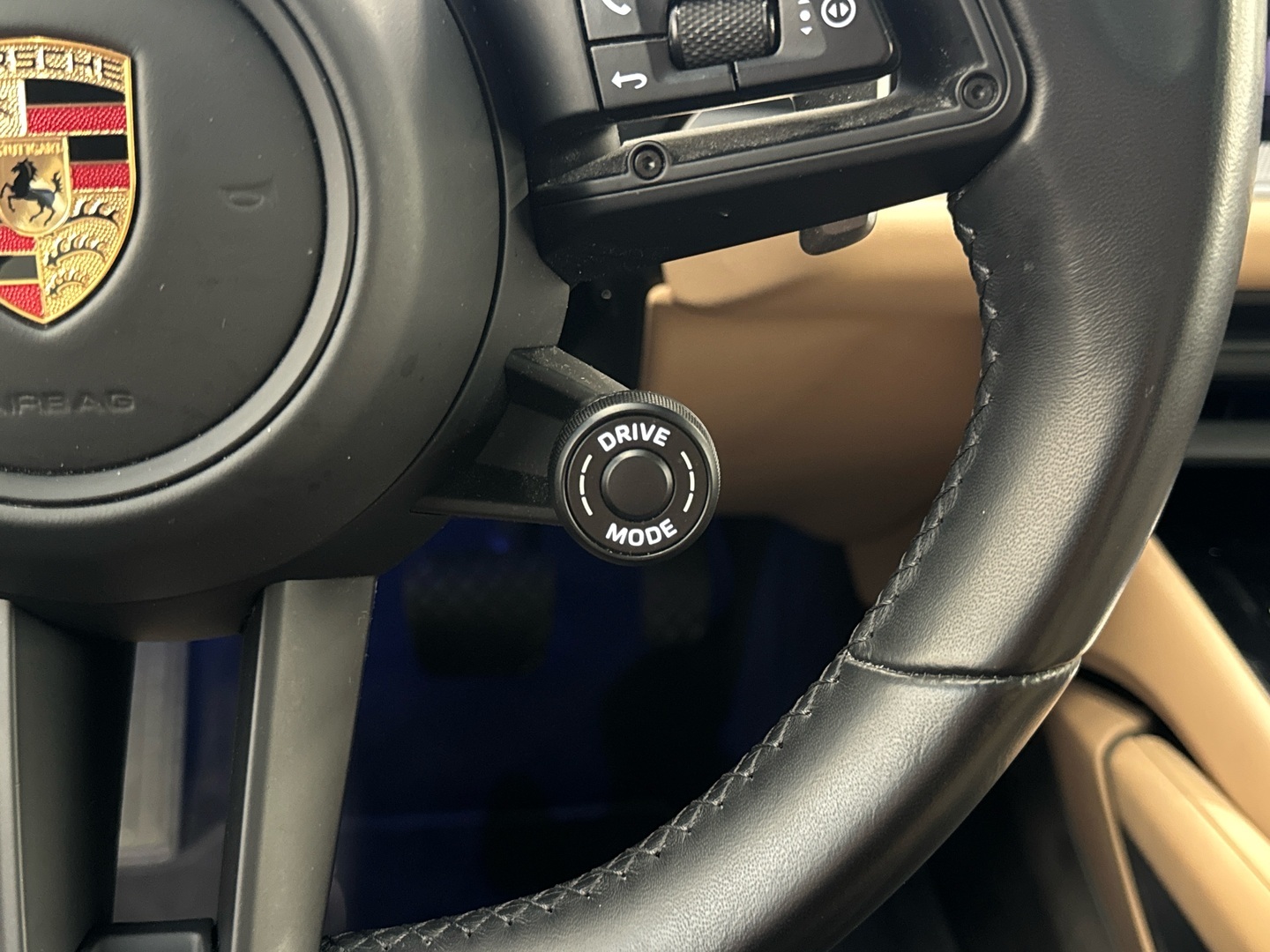 PORSCHE Cayenne 2024