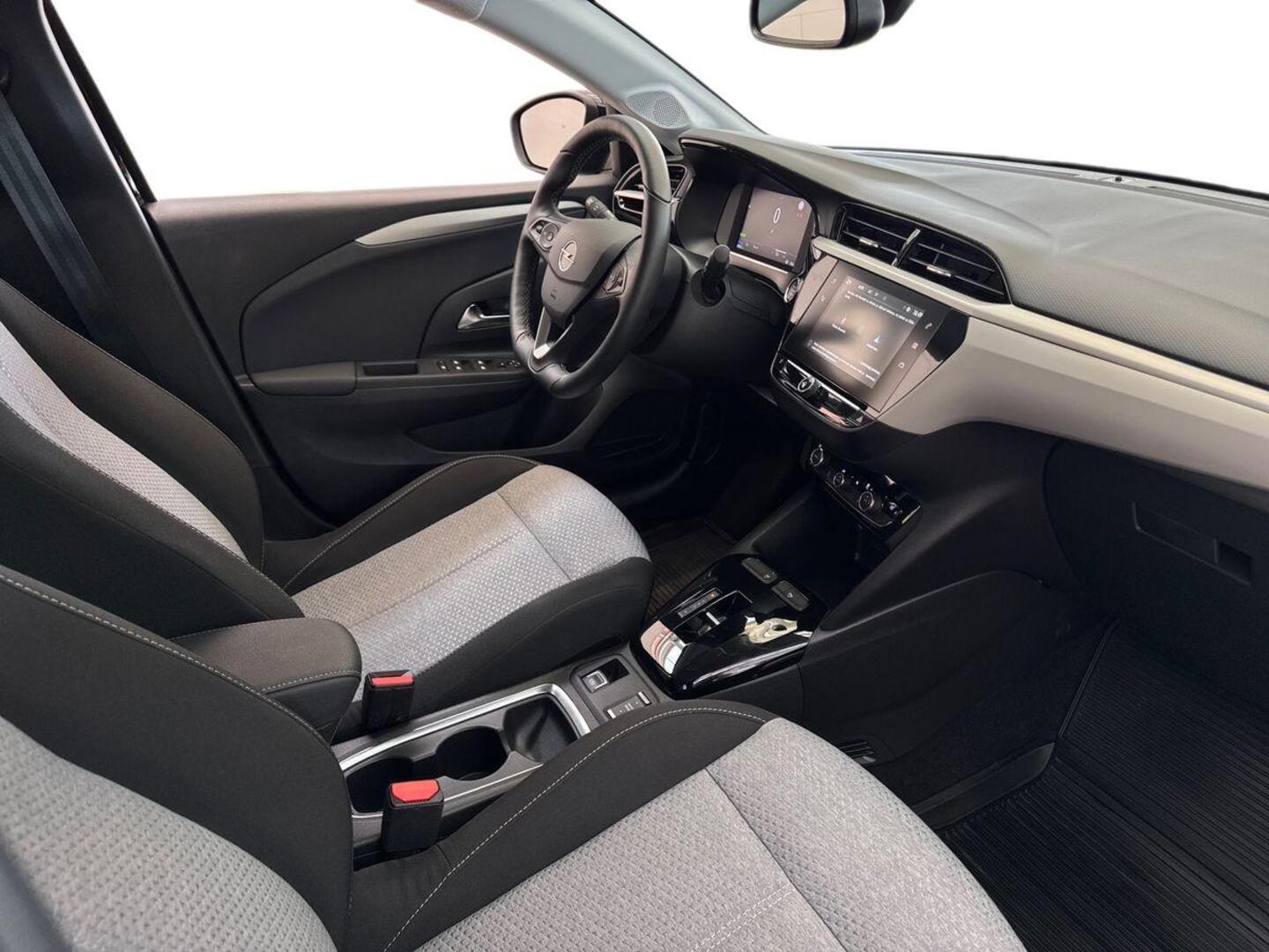 OPEL Corsa-e 2024