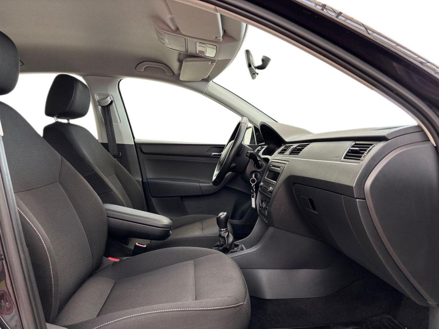 SKODA Rapid 2013