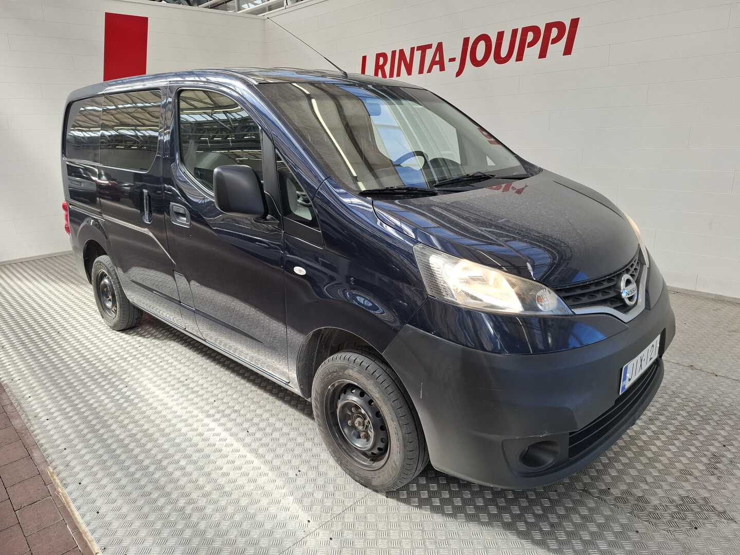 NISSAN NV200 2013