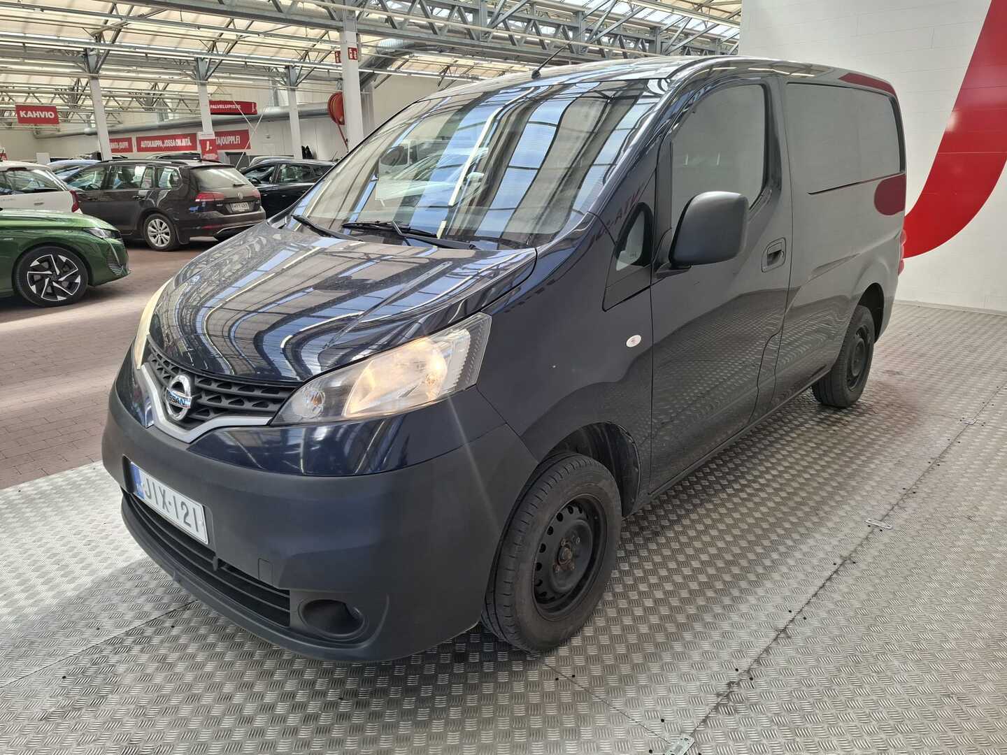 NISSAN NV200 2013